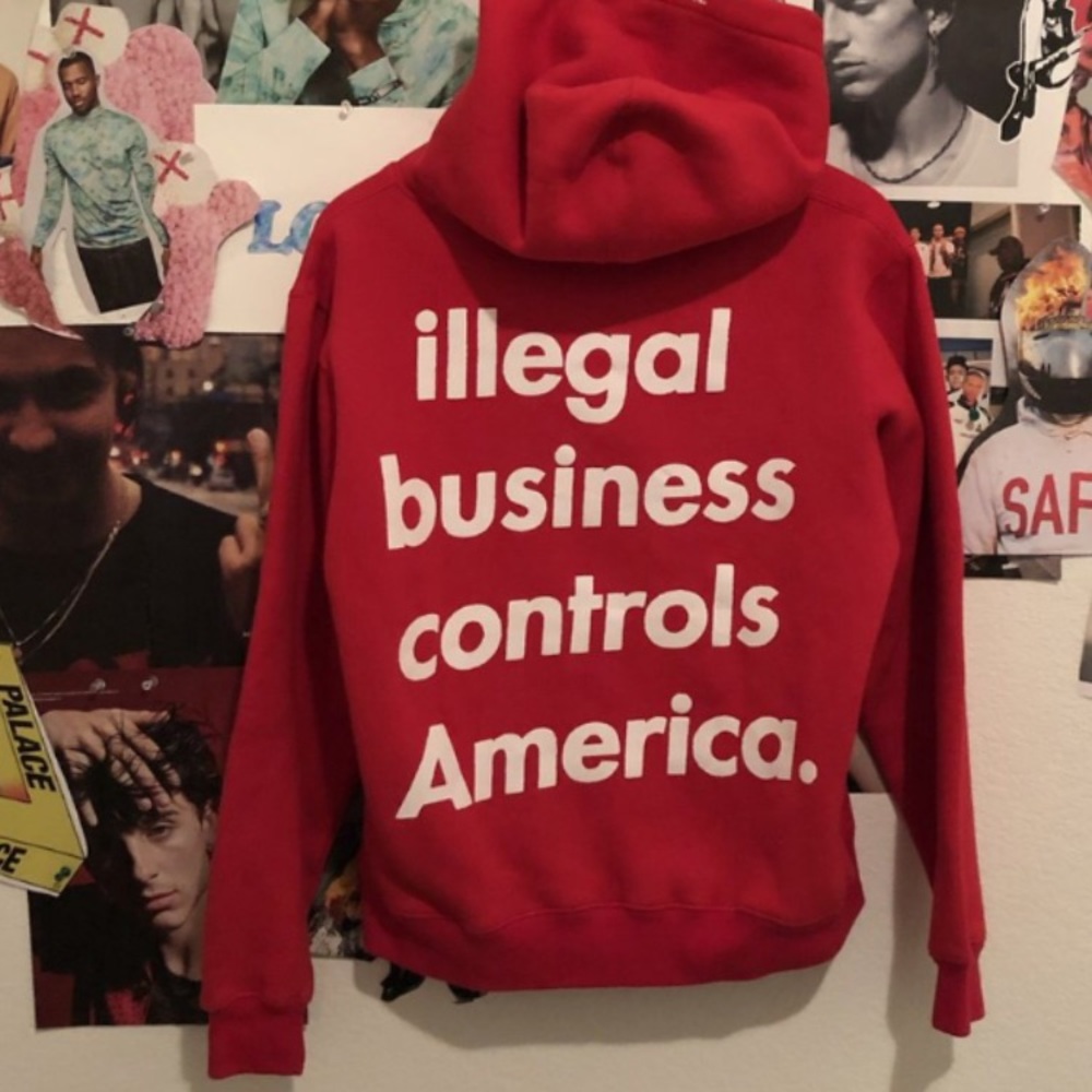 Supreme Hoodie